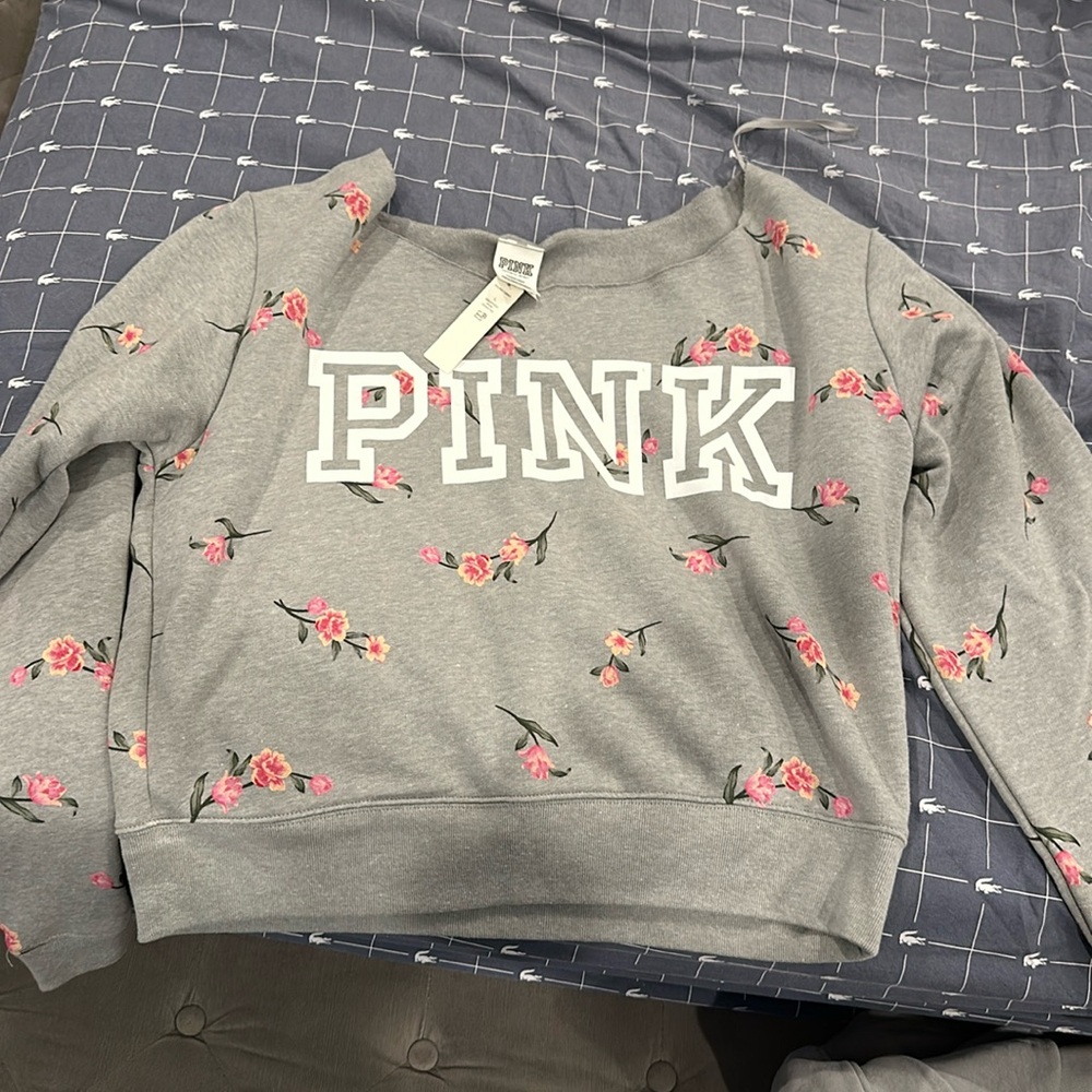 Brand new with tags women’s Pink Victoria Secret sweatshirt